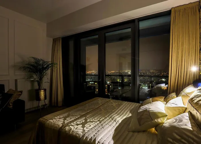 Diamond Class Hanza Tower シュチェチン